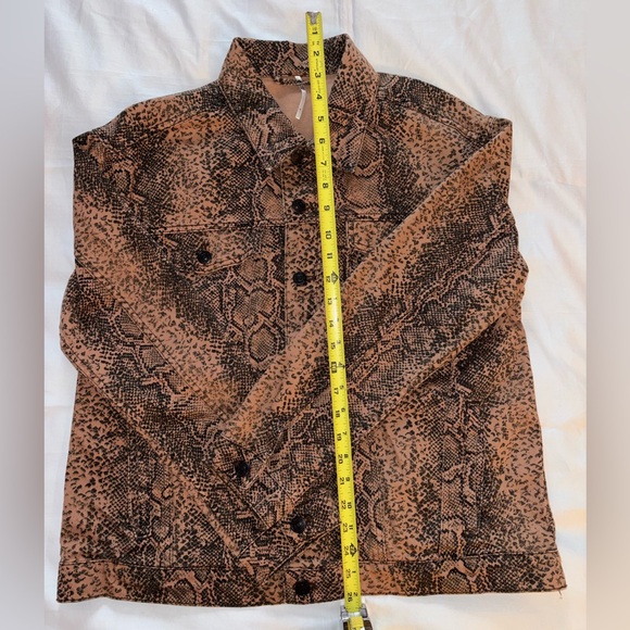 Free People Brown Snake Print Button Front Denim Trucker Jacket - Picture 10 of 13